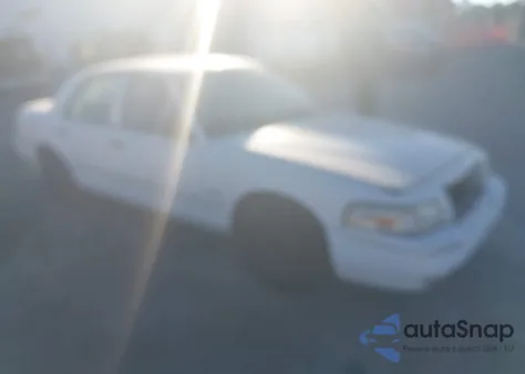 2010 Mercury Grand Marquis Ls (Fleet Only) из США, поврежденный, VIN 2MEBM7FV2AX622481